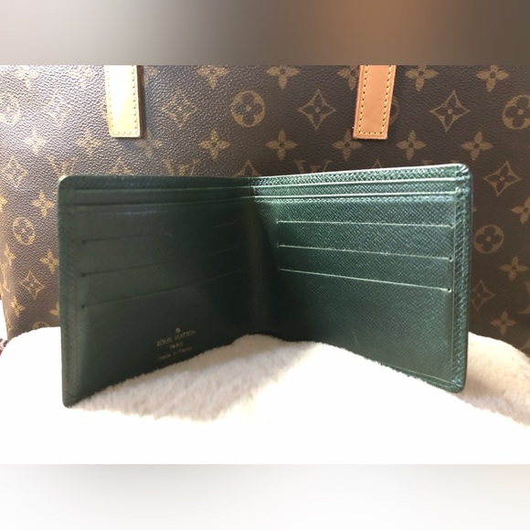 Louis Vuitton Taiga Leather Bifold Wallet Forest Green - Picture 10 of 14